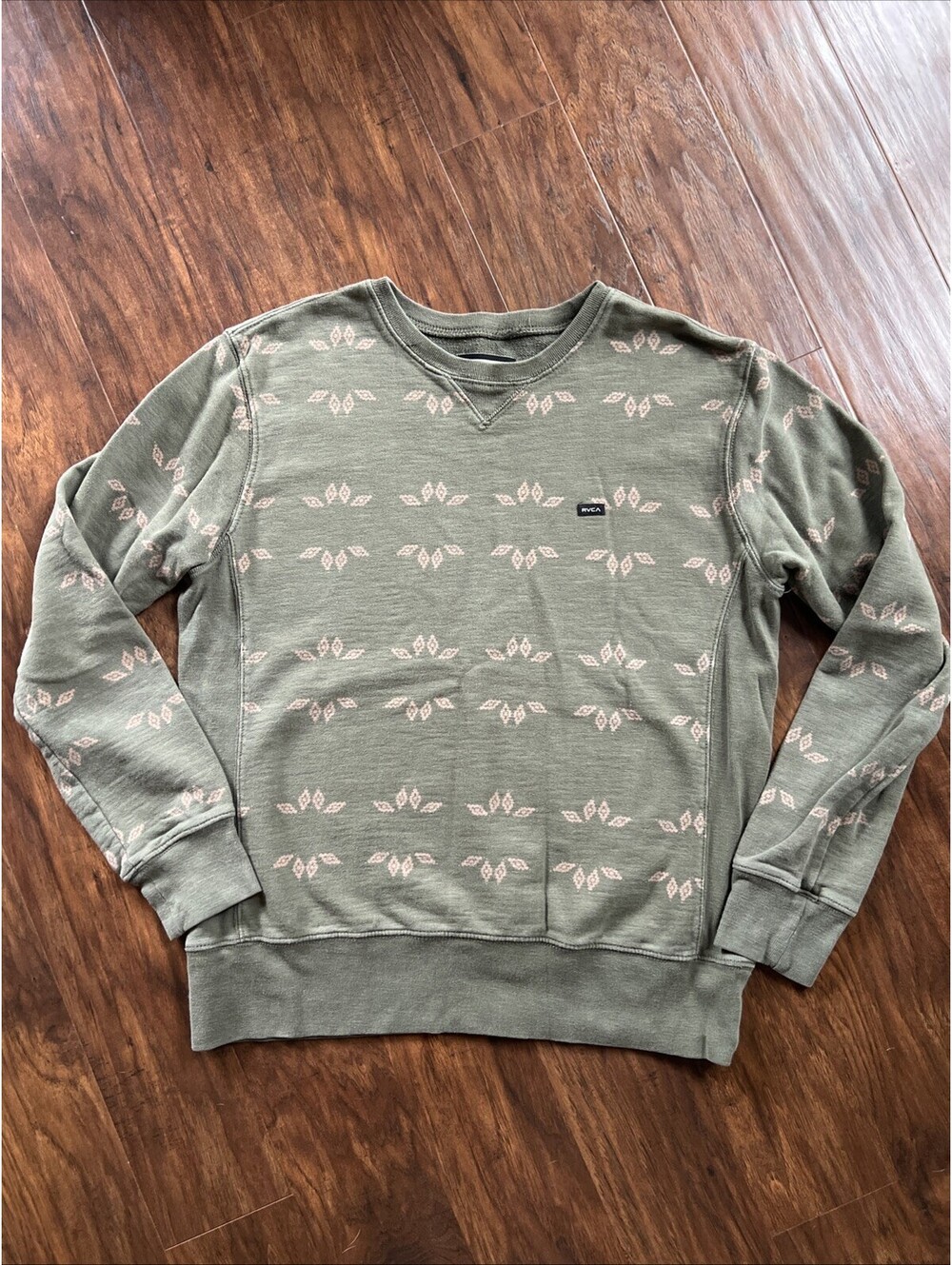 RVCA Women’s Crew Neck Sweatshirt Pullover Green Size Medium 100 Cotton EUC